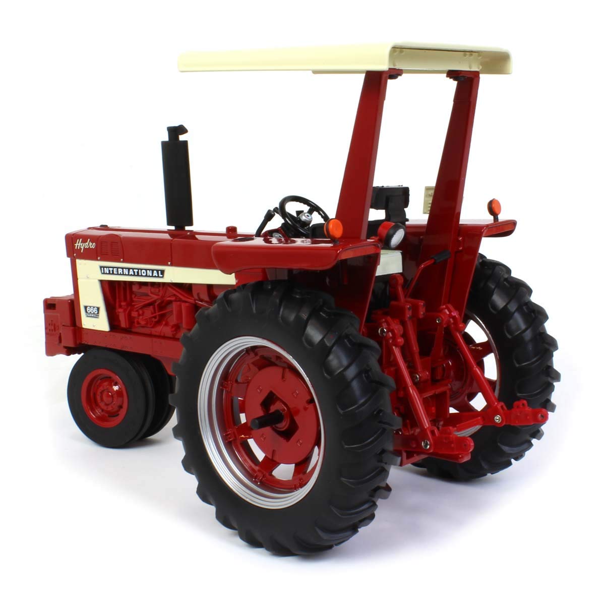 ERTL インターナショナル　トラクター Vintage 1:16 Die-Cast Red Ertl International Harvester Toy